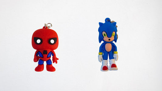 Pack of 2 Keychains - Avenger Character, Sonic Character