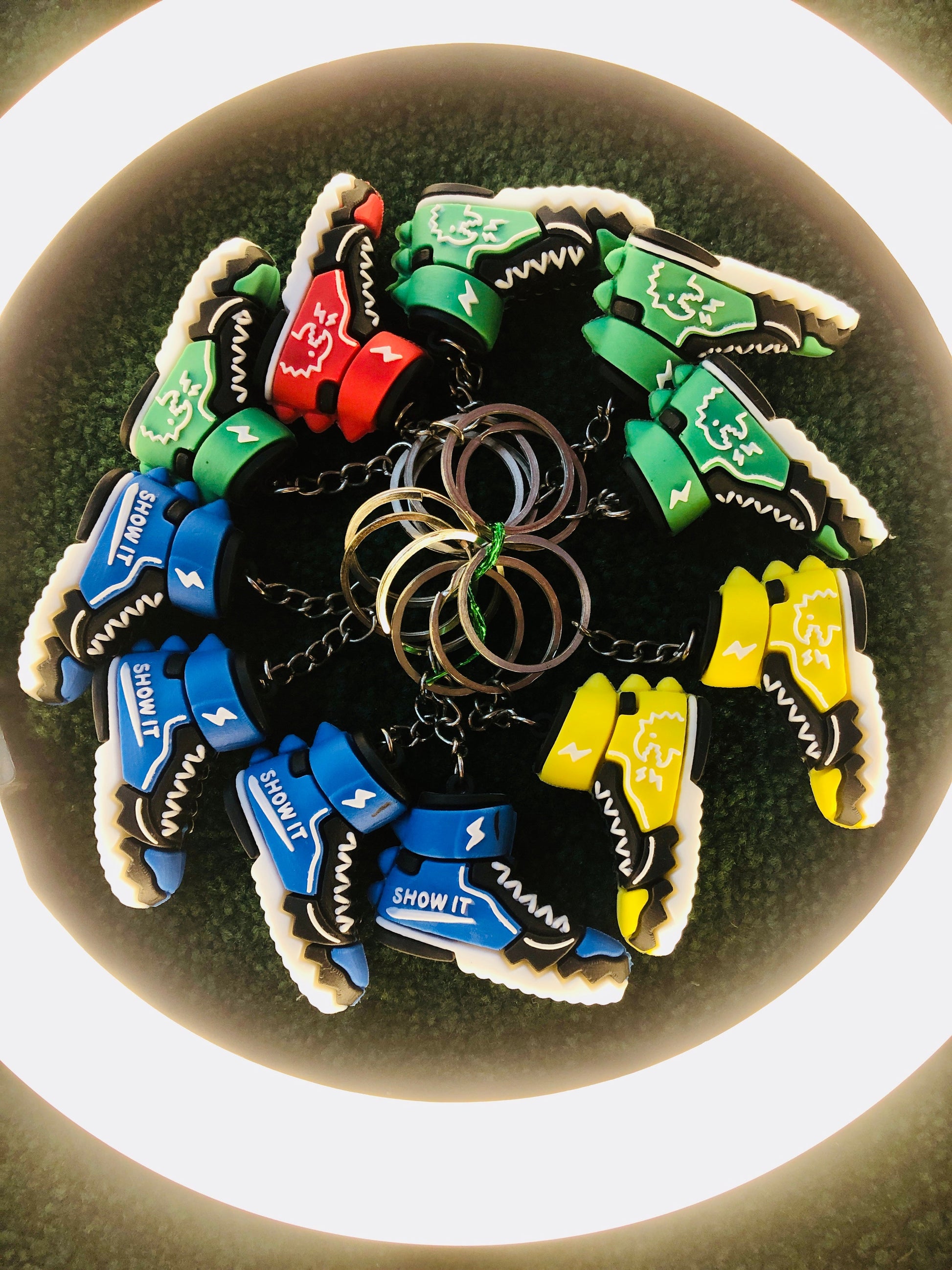 Sneaker Shoes Keychain – Multicolor Mini Shoe | Collectible Keyring ToyWinkle Toys