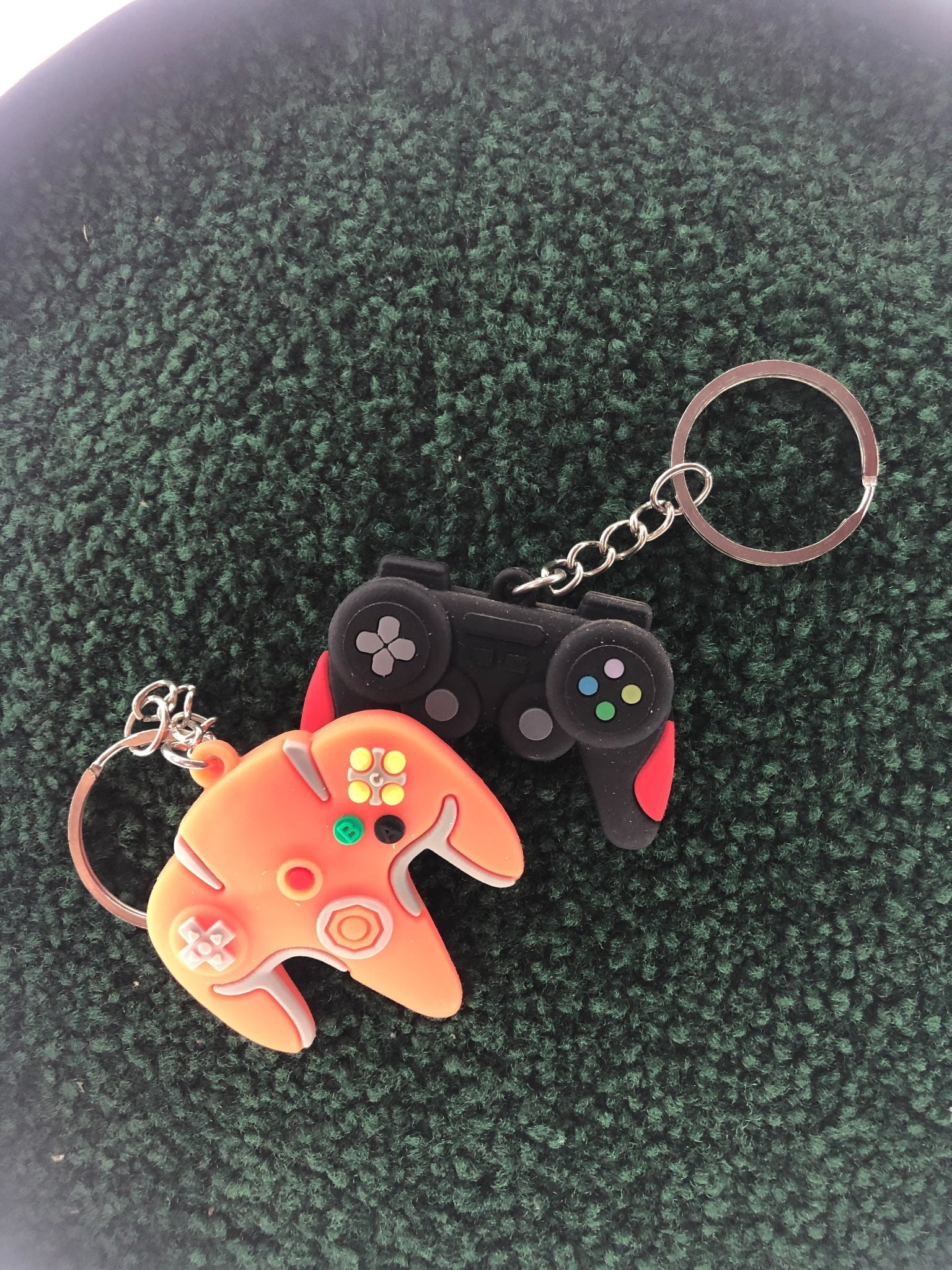 Game Controller Keychain – Cool Gaming Accessory & Gift ToyWinkle Toys