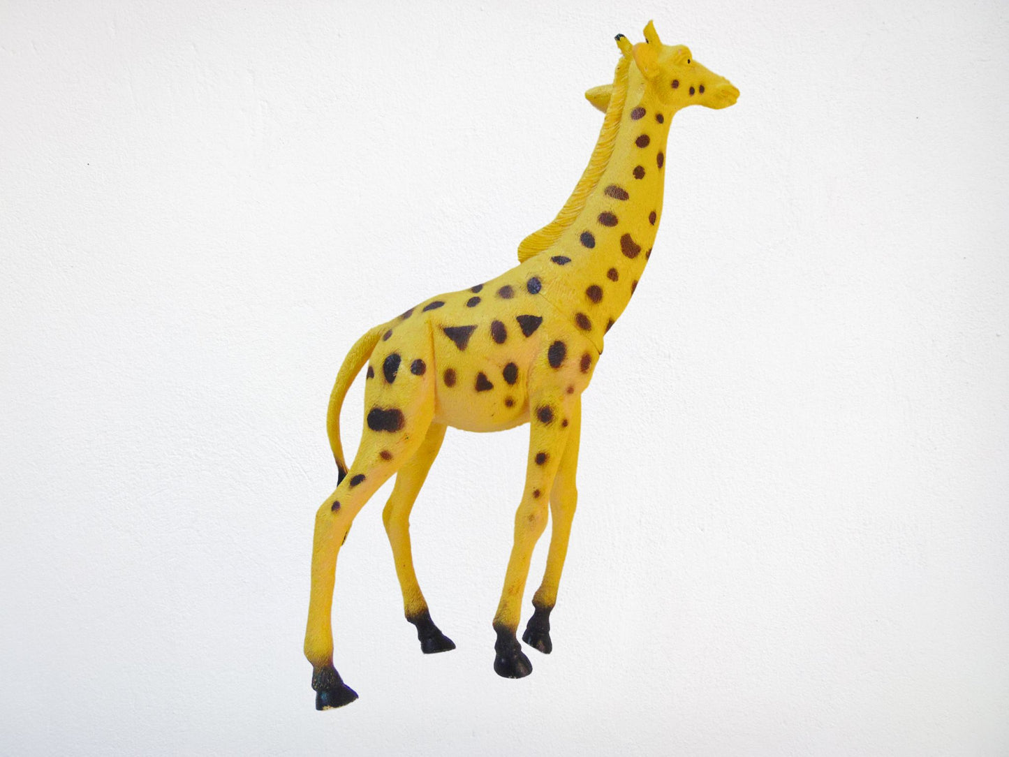 10 Premium Action Figures - Panda, Deer, Dinosaur, Bear, Giraffe & More