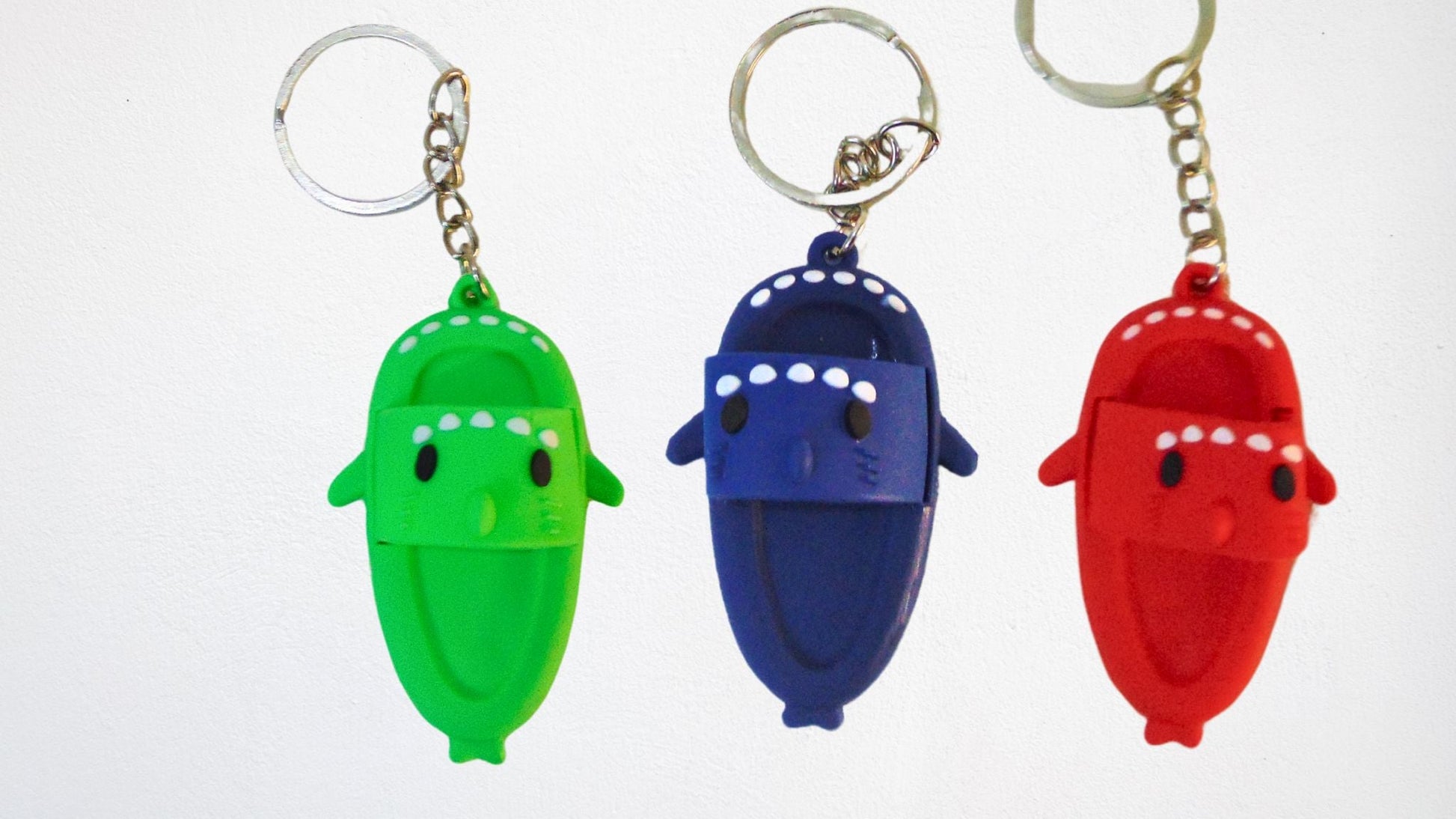1 PC Rough Slippers Keychain - ToyWinkle Toys