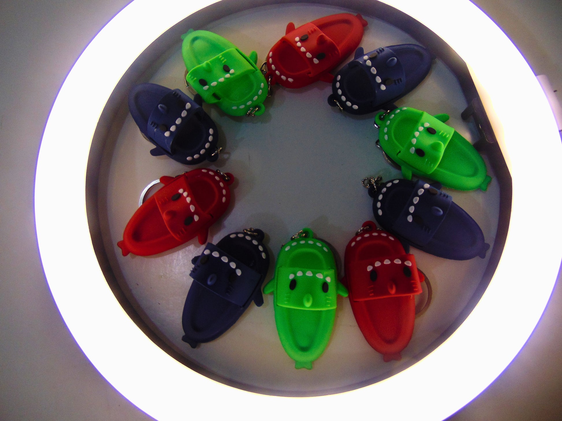 1 PC Rough Slippers Keychain - ToyWinkle Toys