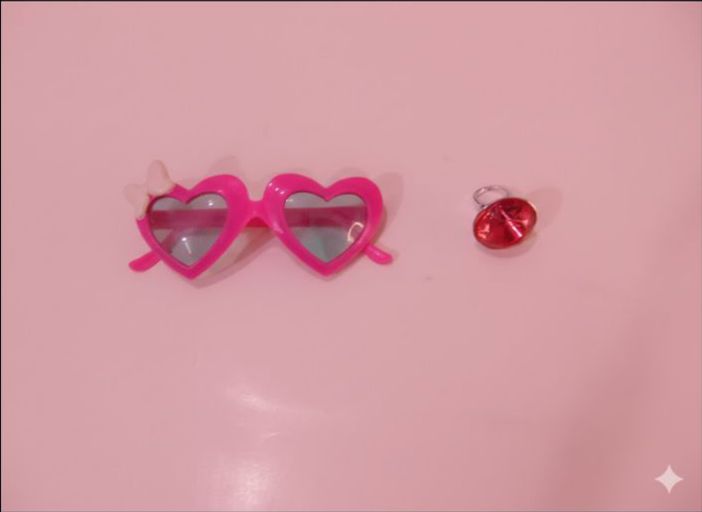 Pink Minnie Mouse Purse with glasses, ring & a purple bow hairclip ToyWinkle Toys