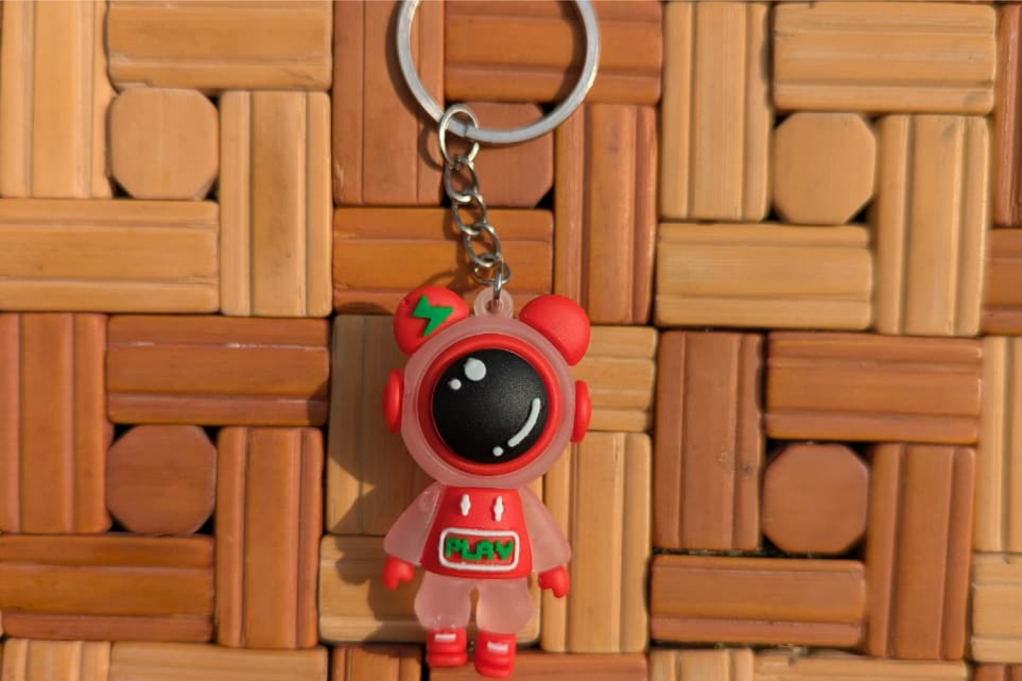 Mini Robot Figure Key Ring for Keys, Bags & Backpacks | Kids Gift | Cute Astronaut Cartoon Keychain